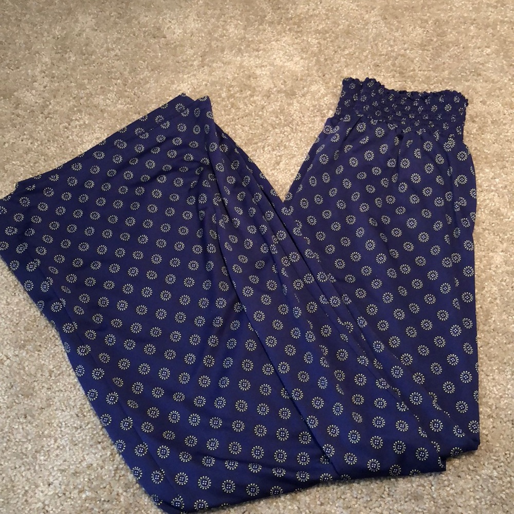 Flowy pants